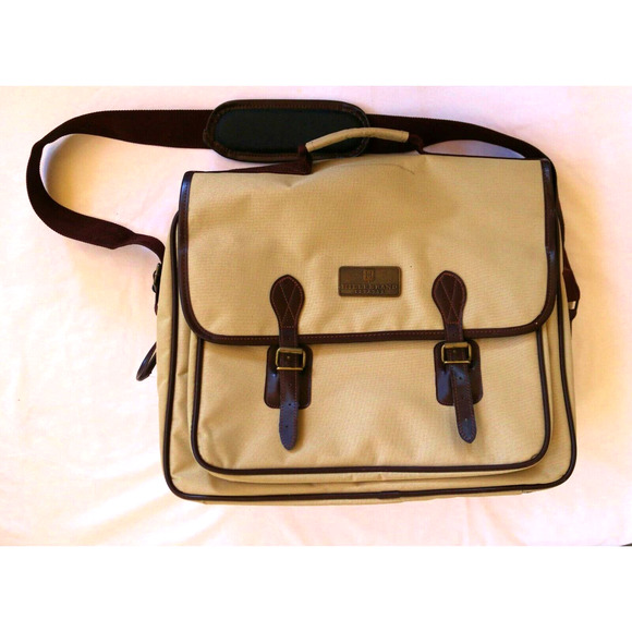 Hillebrand Estates Handbags - Hillebrand Estates Insulated Picnic‎ Case 17"x13"x8"
